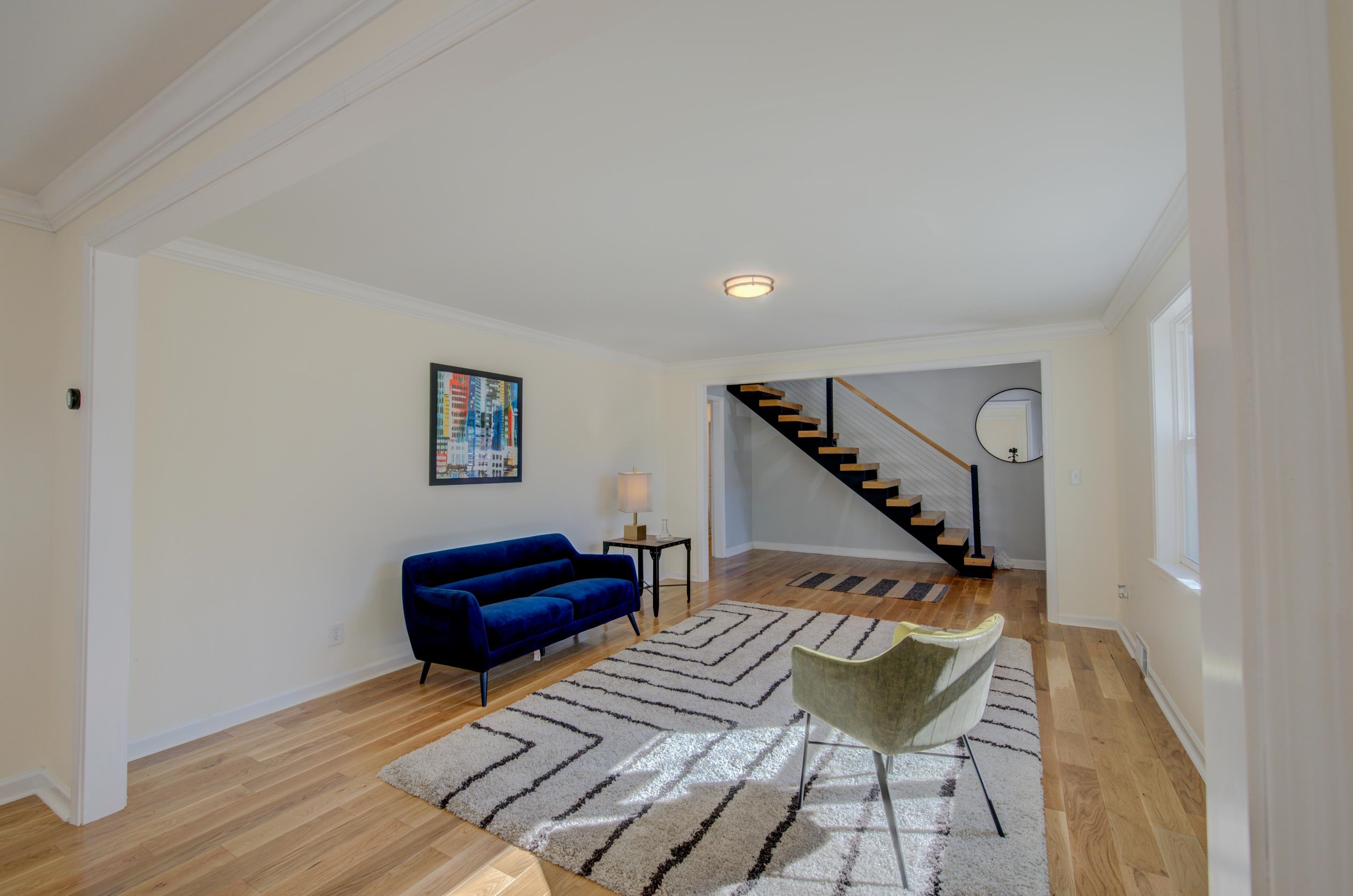 7250 Cedar Road Bartlett, TN 38135 - Photo 7 of 25 a living room with furniture and a mirror
