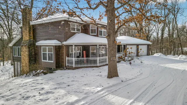 $584,700 | 5945 140th Street Northwest, Clearwater, MN 55320