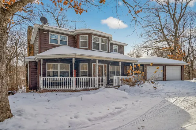 $570,000 | 5945 140th Street Northwest, Clearwater, MN 55320