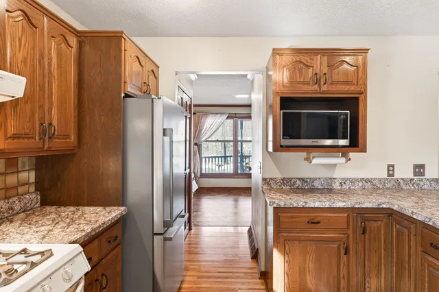 $570,000 | 5945 140th Street Northwest, Clearwater, MN 55320