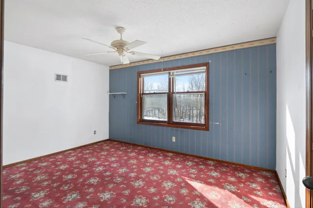 $570,000 | 5945 140th Street Northwest, Clearwater, MN 55320