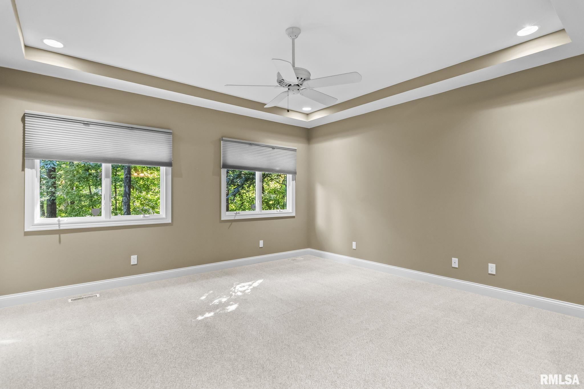 2317 Mariners Point Lane Springfield, IL 62712 - Photo 18 of 56