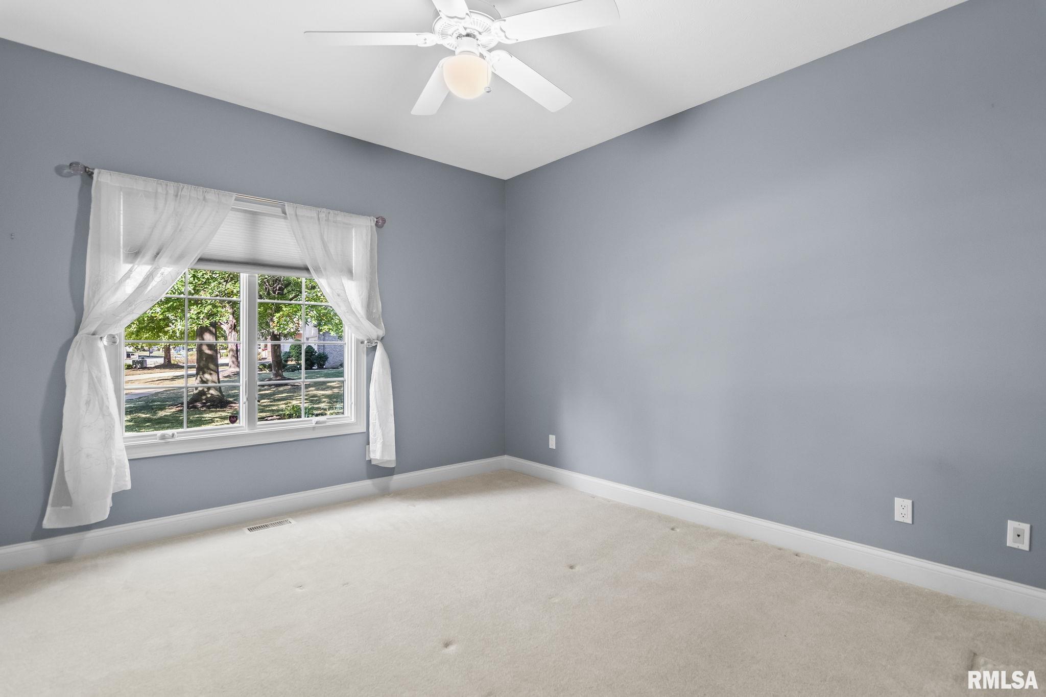 2317 Mariners Point Lane Springfield, IL 62712 - Photo 27 of 56