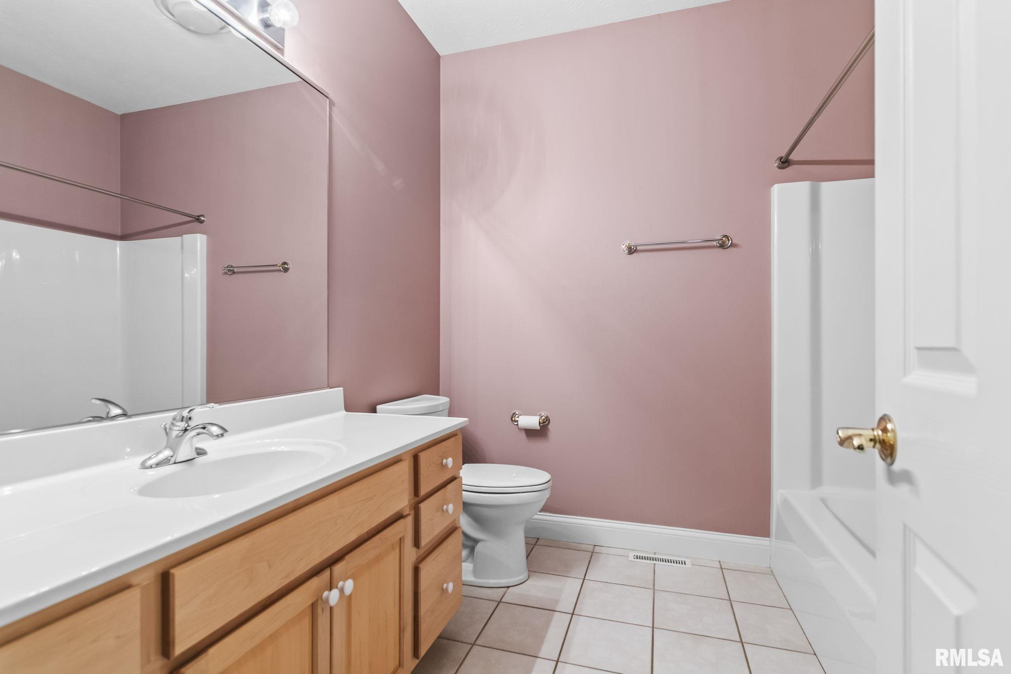 2317 Mariners Point Lane Springfield, IL 62712 - Photo 28 of 56