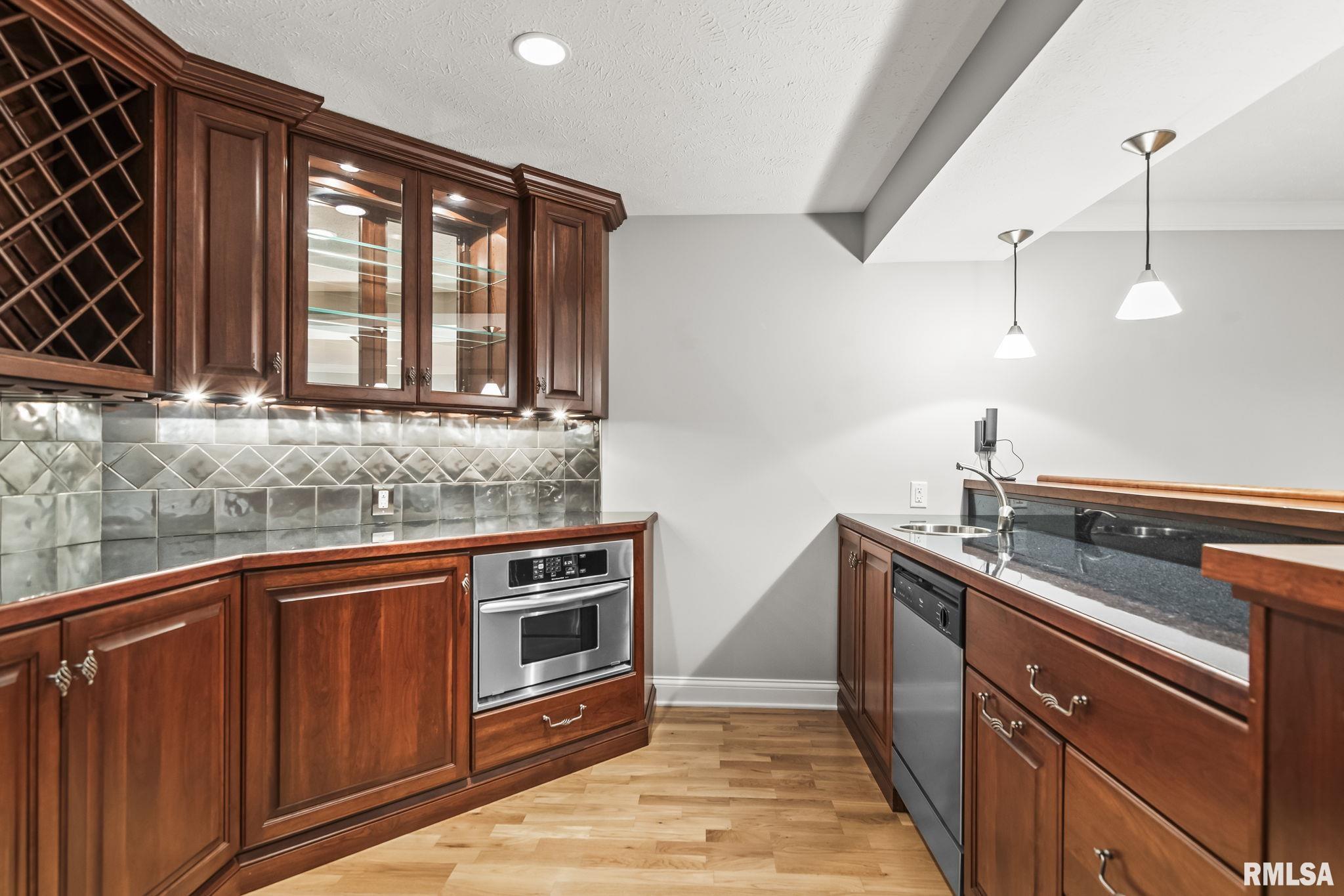 2317 Mariners Point Lane Springfield, IL 62712 - Photo 36 of 56