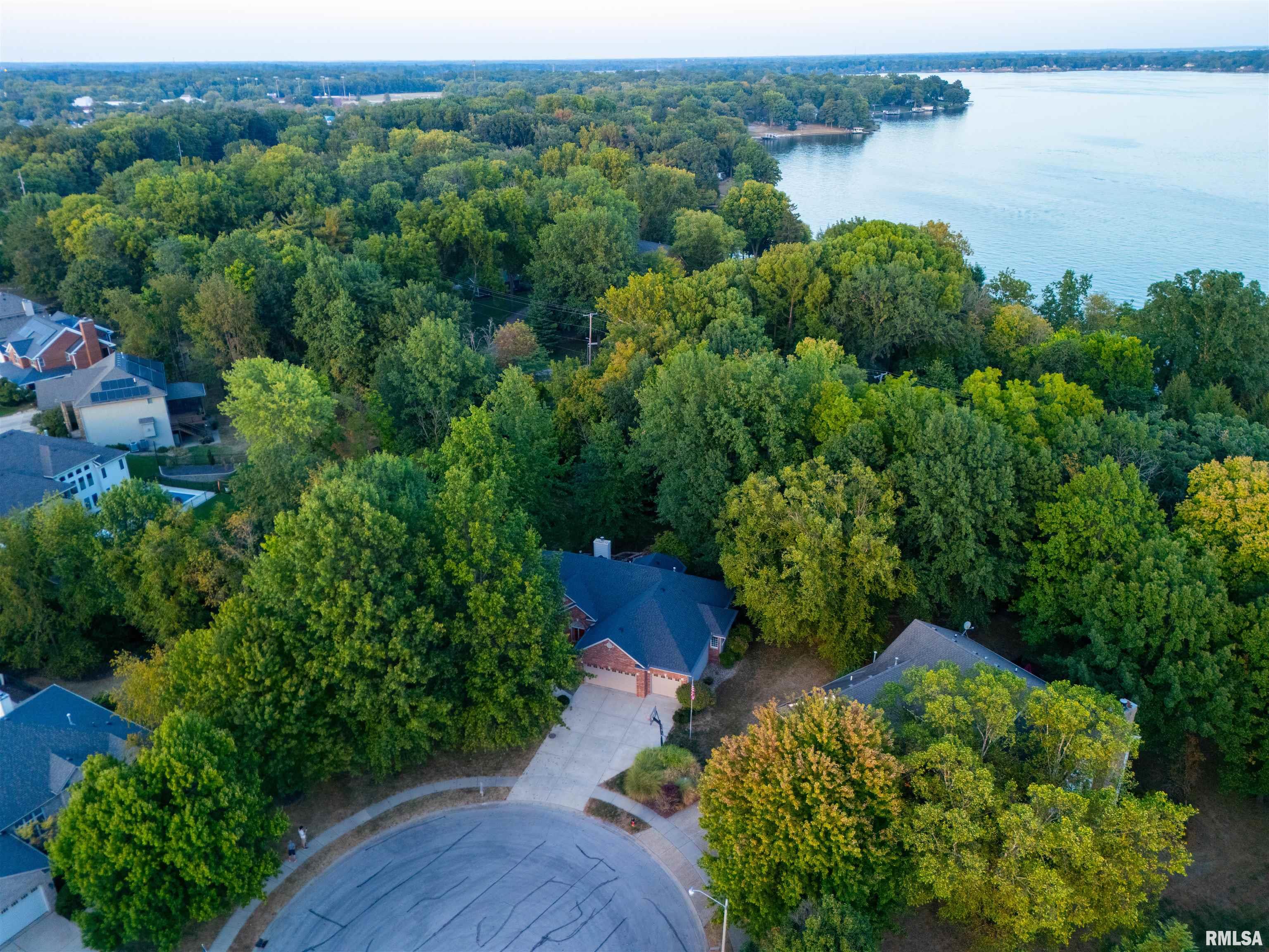 2317 Mariners Point Lane Springfield, IL 62712 - Photo 50 of 56