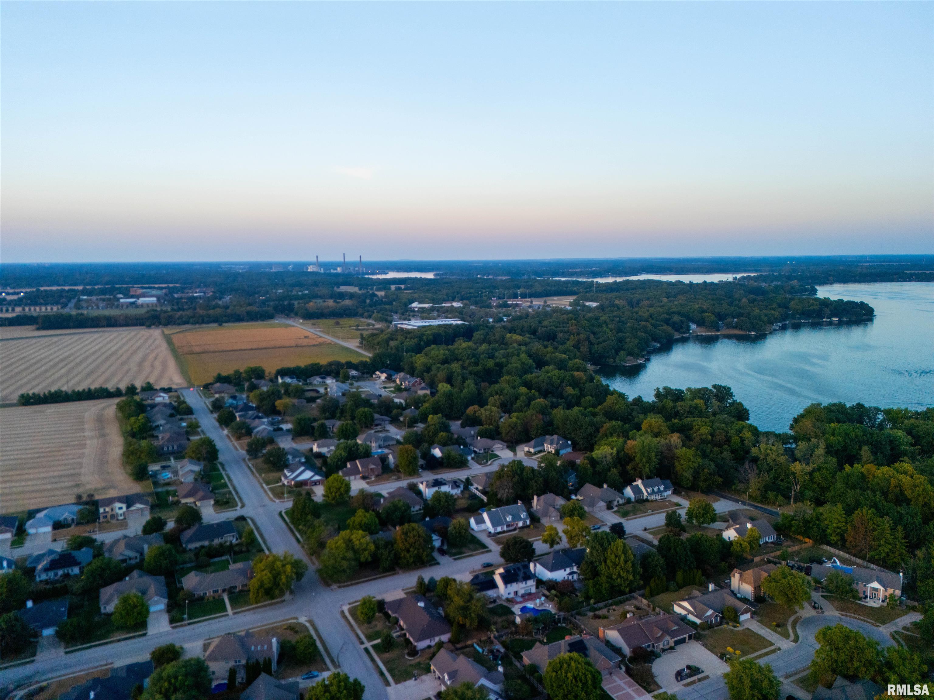 2317 Mariners Point Lane Springfield, IL 62712 - Photo 55 of 56