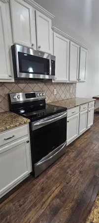 $2,195 | 440 Shaftesbury Lane, Conway, SC 29526