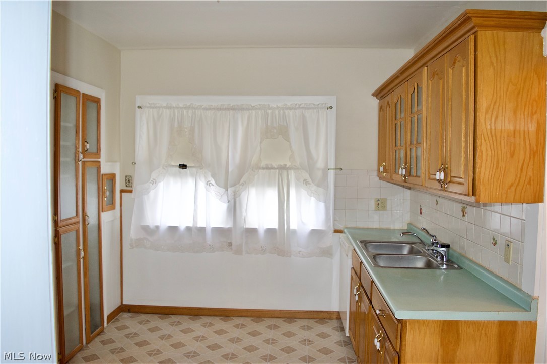 1036 Greyton Road Cleveland Heights, OH 44112 - Photo 23 of 25