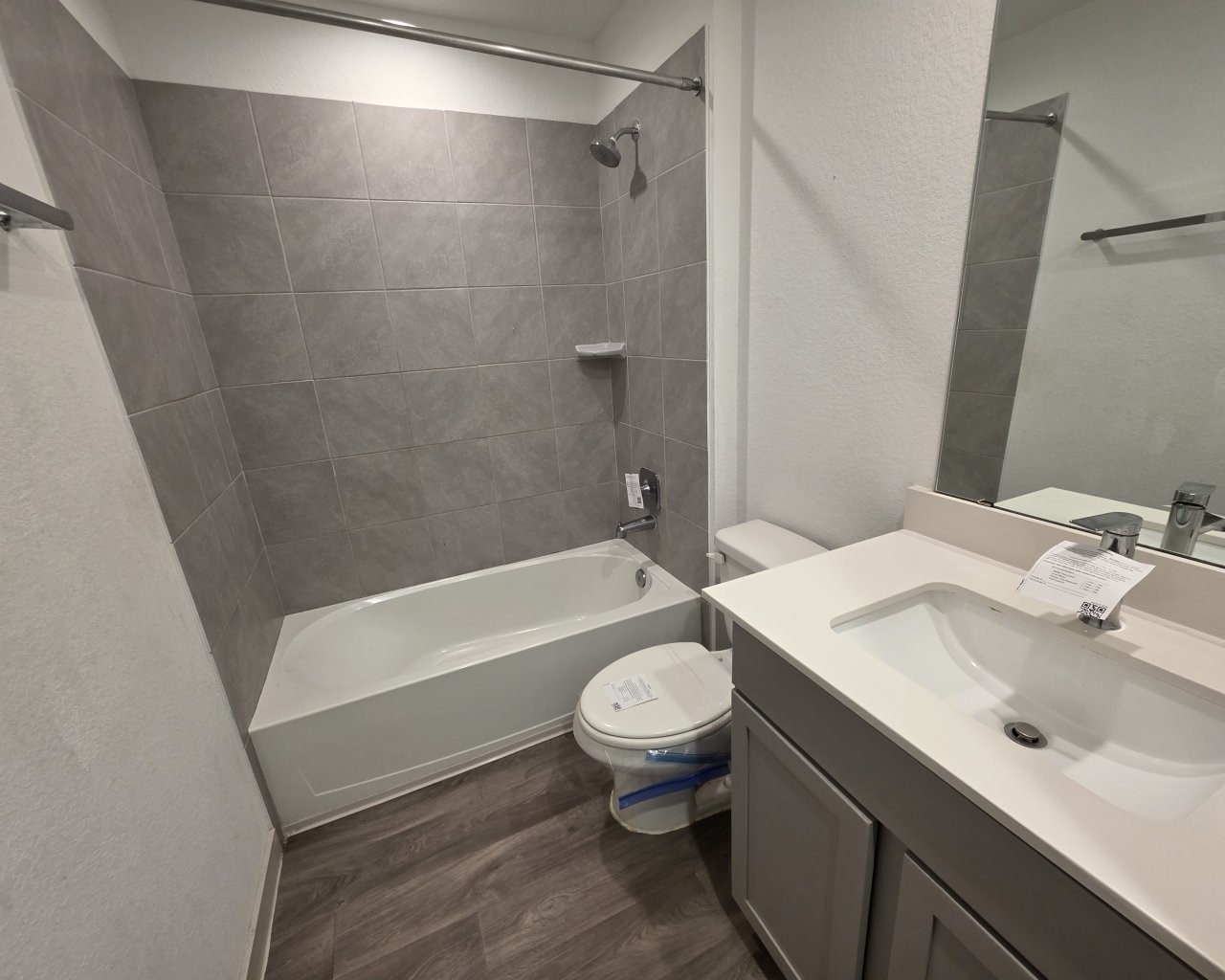 21 Desert Spring Lane Manvel, TX 77578 - Photo 15 of 20 Bathroom 2