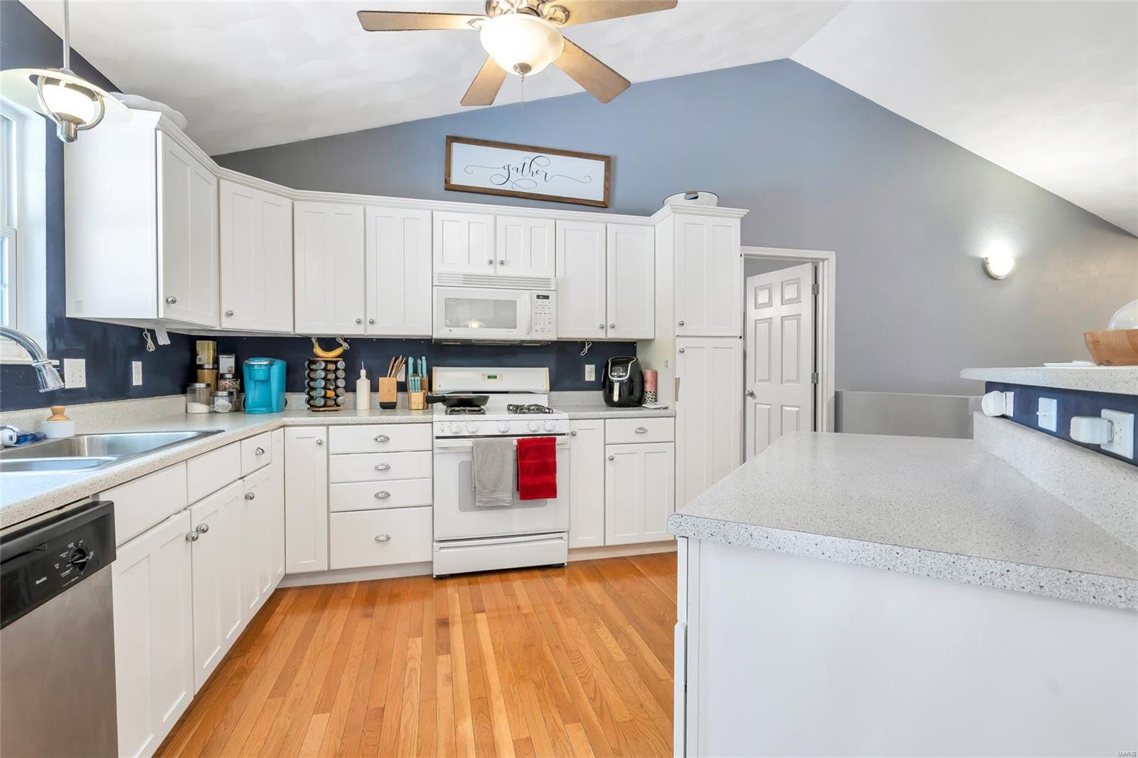 125 East Hunters Ridge Valmeyer, IL 62295 - Photo 21 of 45