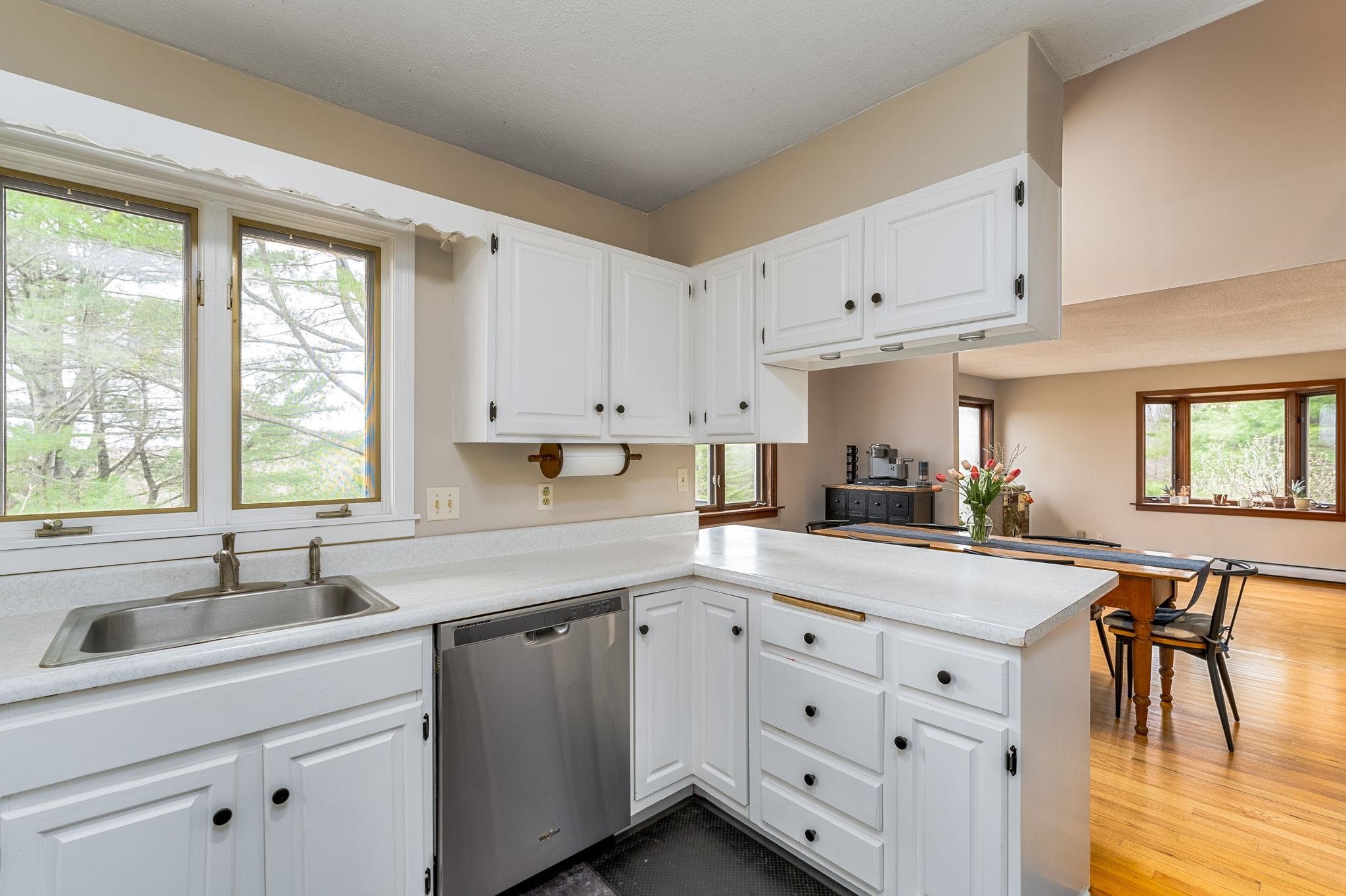 706 Lavender Road Brookfield, VT 05036 - Photo 11 of 40