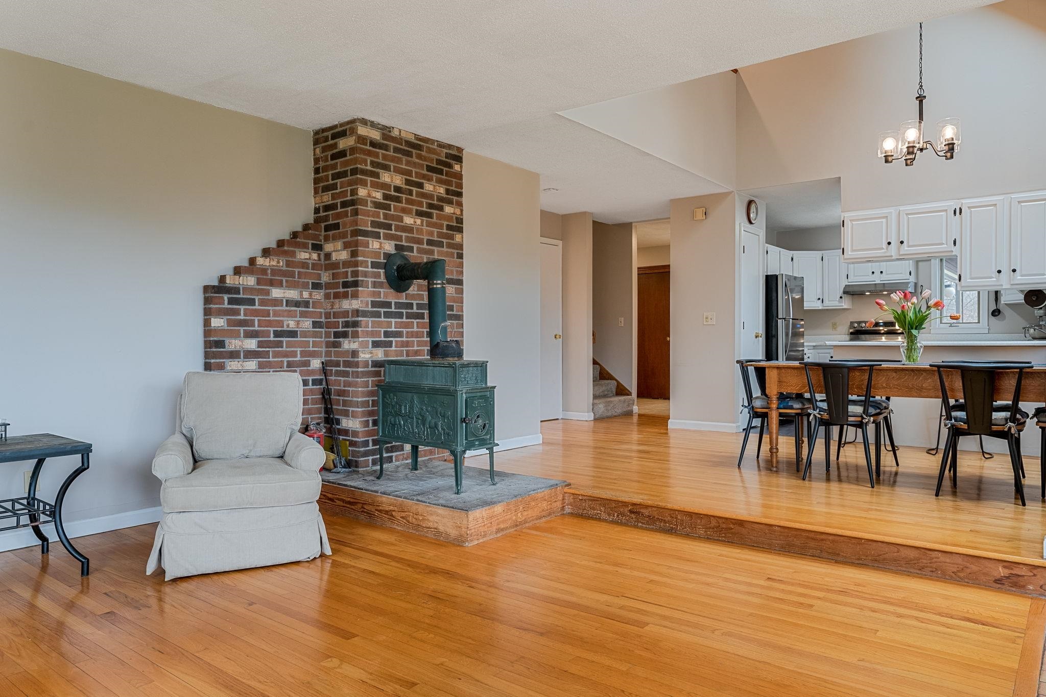 706 Lavender Road Brookfield, VT 05036 - Photo 14 of 40
