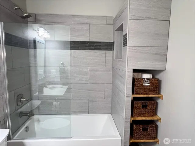 a bathroom with a bathtub
