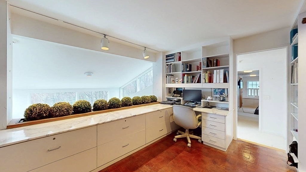 15 Dennison Road Worcester, MA 01609 - Photo 27 of 39