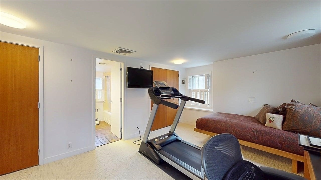 15 Dennison Road Worcester, MA 01609 - Photo 30 of 39