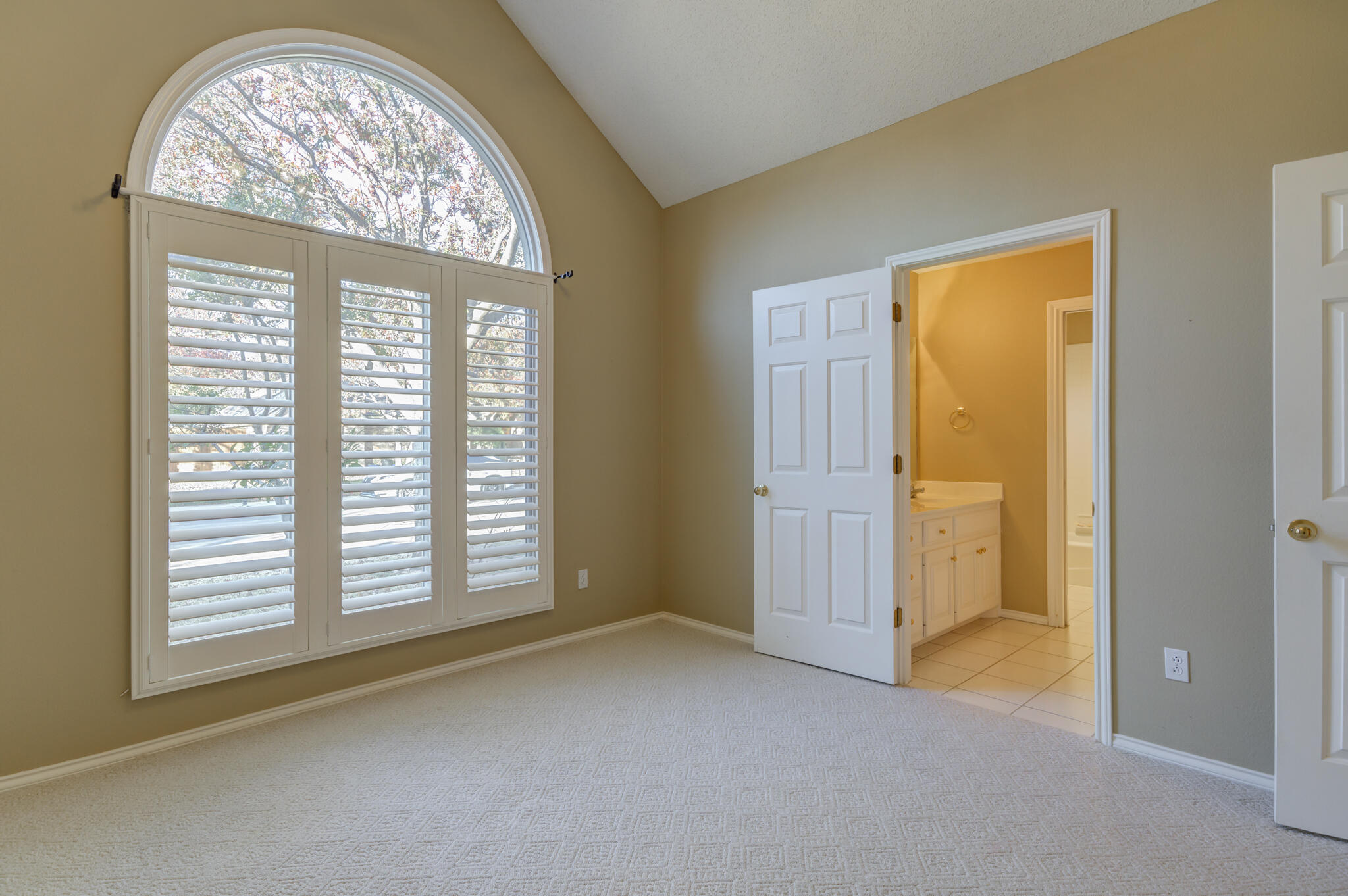 5917 85th Street Lubbock, TX 79424 - Photo 38 of 51 a view of an empty room with a window