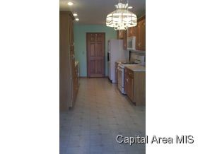 3918 Marryat Drive Springfield, IL 62711 - Photo 5 of 5 Gallery Image 5
