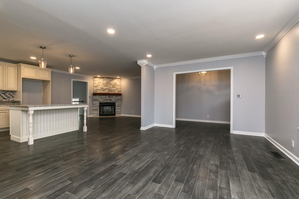 8914 Griffith Road Nashville, TN 37221 - Photo 5 of 22 Living Rm looking into Dining area