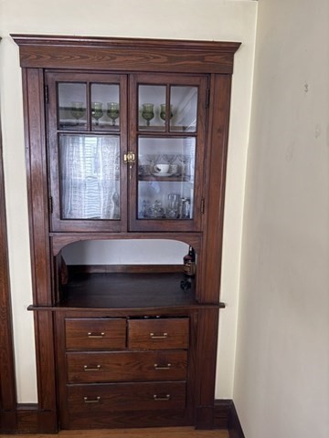 112 Glendale Road Quincy, MA 02169 - Photo 8 of 17 Gallery Image 8