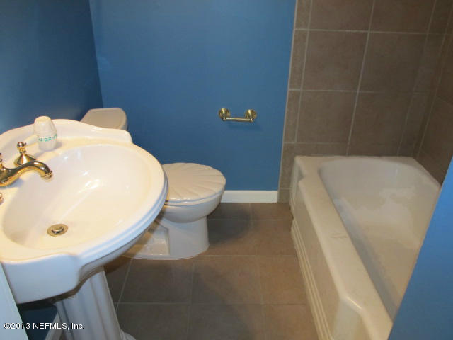 2047 Ryar Road Jacksonville, FL 32216 - Photo 9 of 12 IMG_5165
