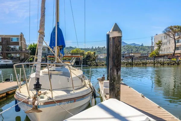 $1,425,000 | 24 Mooring Road, San Rafael, CA 94901