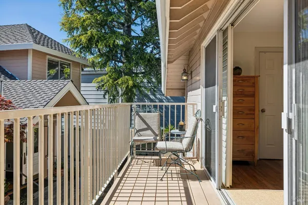 $1,425,000 | 24 Mooring Road, San Rafael, CA 94901