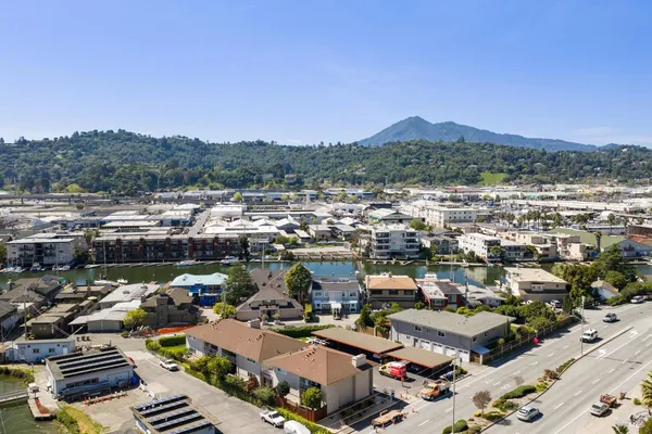 $1,425,000 | 24 Mooring Road, San Rafael, CA 94901