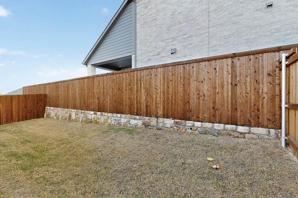 1232 Newport Street Sherman, TX 75090 - Photo 39 of 40 a view of wooden fence