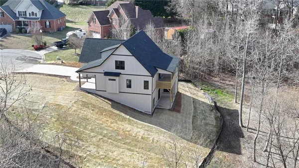 $629,900 | 108 Sprucewood Court, Archdale, NC 27263