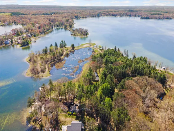 $549,000 | 8872 Hidden Harbor Drive, Rodney, MI 49342