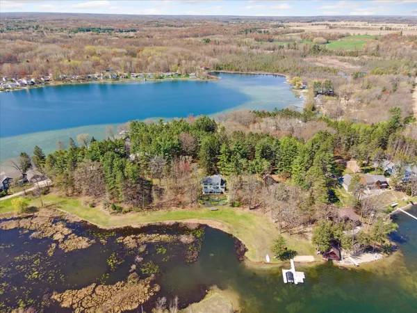 $549,000 | 8872 Hidden Harbor Drive, Rodney, MI 49342