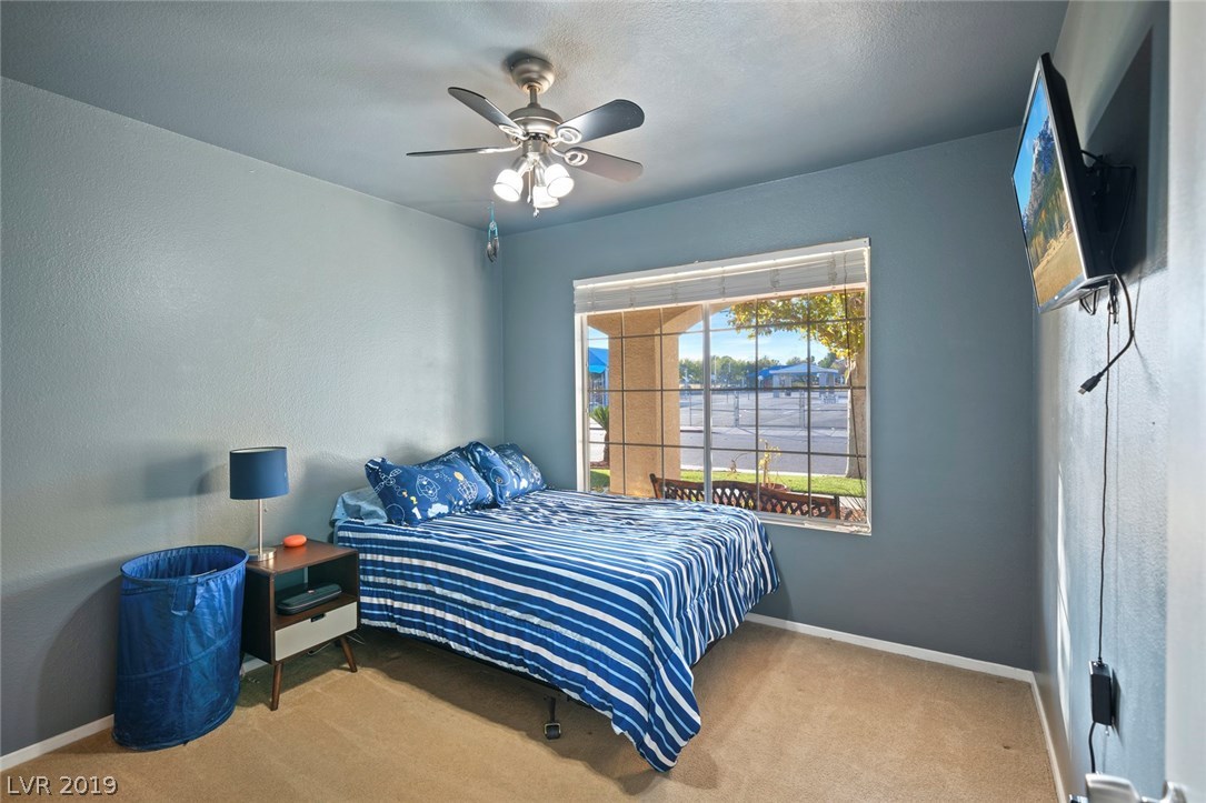 5912 Hollowridge Road North Las Vegas, NV 89031 - Photo 16 of 32