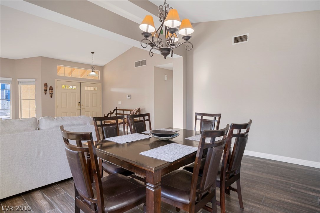 5912 Hollowridge Road North Las Vegas, NV 89031 - Photo 7 of 32