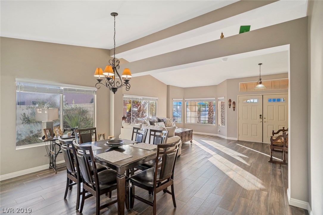 5912 Hollowridge Road North Las Vegas, NV 89031 - Photo 10 of 32