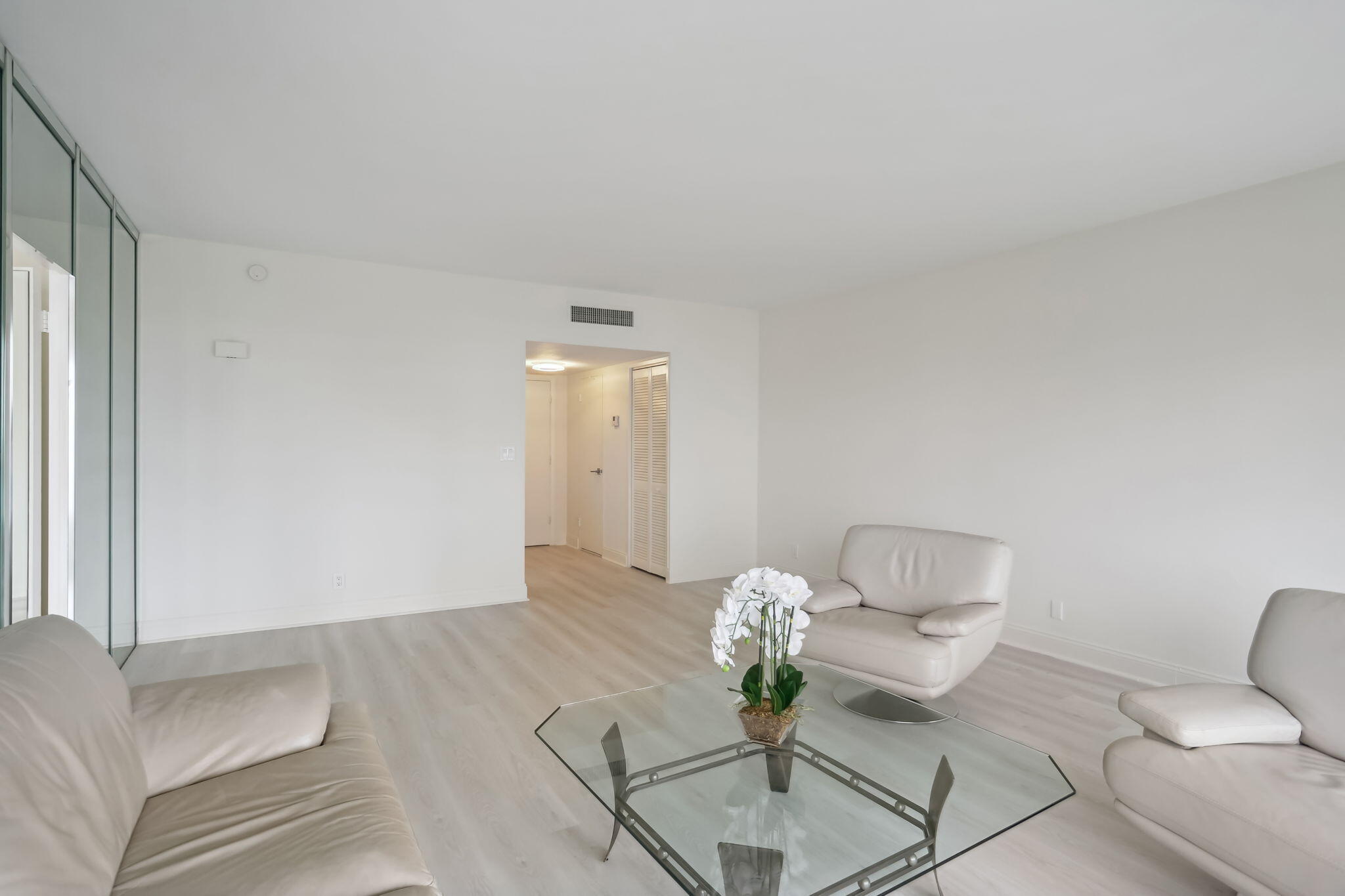 701 East Camino Real, Unit 6C Boca Raton, FL 33432 - Photo 8 of 53 a living room with furniture