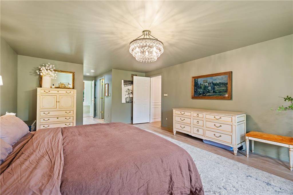 323 Cornwall Drive Pittsburgh, PA 15238 - Photo 23 of 41 a bedroom with a bed and a dresser