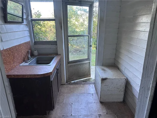 $73,000 | 2037 Doss Road, Danbury, NC 27016