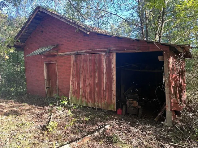 $73,000 | 2037 Doss Road, Danbury, NC 27016