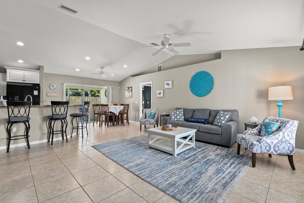 164 Temple Road Venice, FL 34293 - Photo 4 of 32