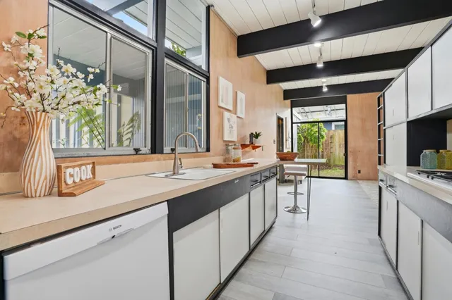 $2,300,000 | 1712 Lexington Avenue, San Mateo, CA 94402