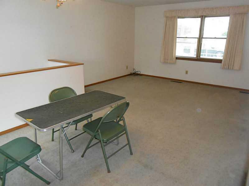 106 California Springfield, OH 45505 - Photo 8 of 25