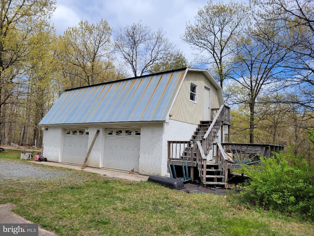 3045 Mann Road Hancock, MD 21750 - Photo 5 of 11