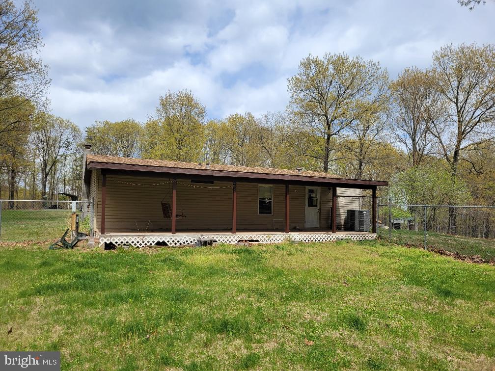 3045 Mann Road Hancock, MD 21750 - Photo 10 of 11