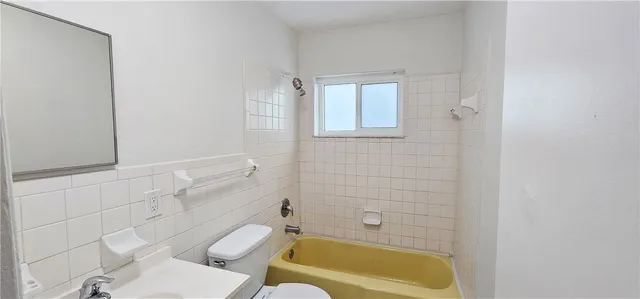 $1,650 | 1527 41st Avenue, Vero Beach, FL 32960