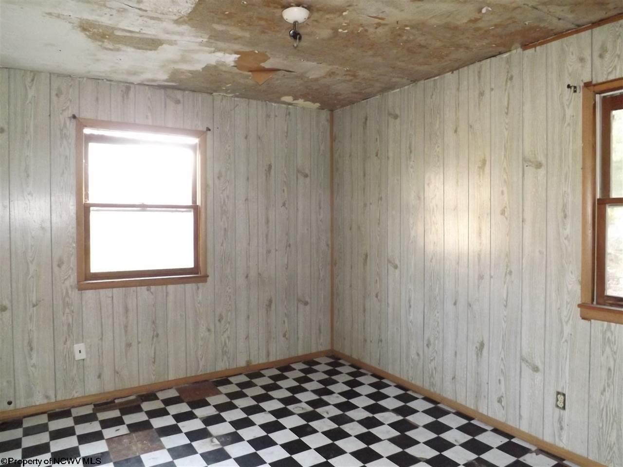 613 Main Avenue Rivesville, WV 26588 - Photo 6 of 7 Gallery Image 6