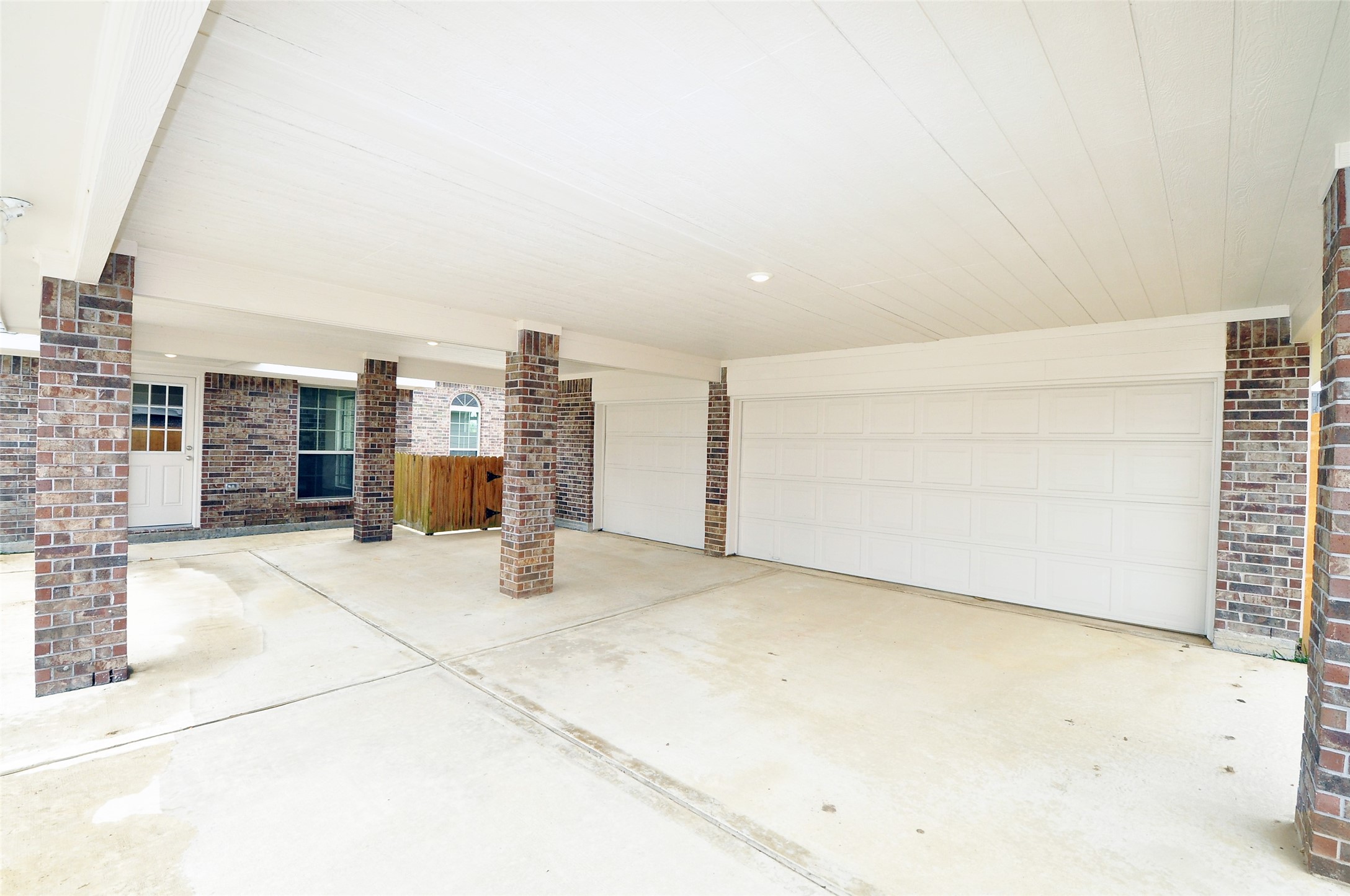3708 Pedregal Road League City, TX 77573 - Photo 40 of 50 a view of a terrace
