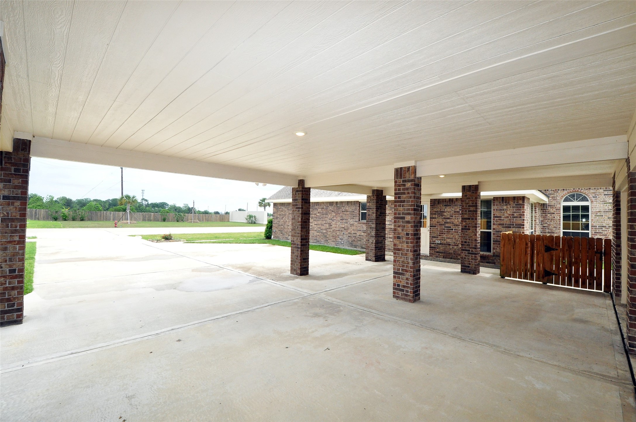3708 Pedregal Road League City, TX 77573 - Photo 41 of 50 an empty room with outdoor seating and city view