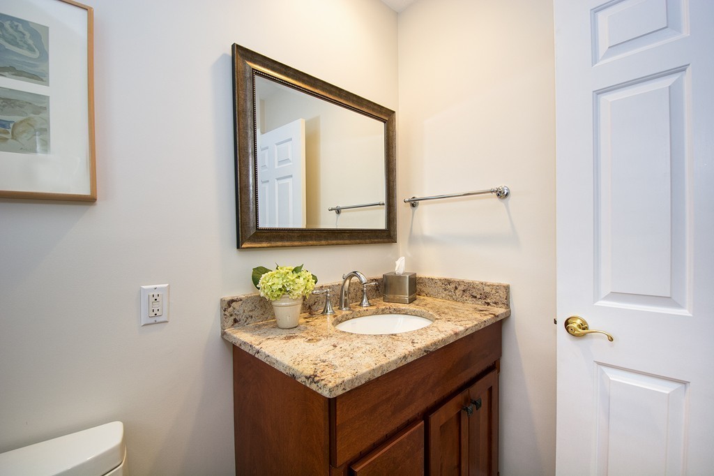 17 Maple Street Scituate, MA 02066 - Photo 14 of 30 Gallery Image 14
