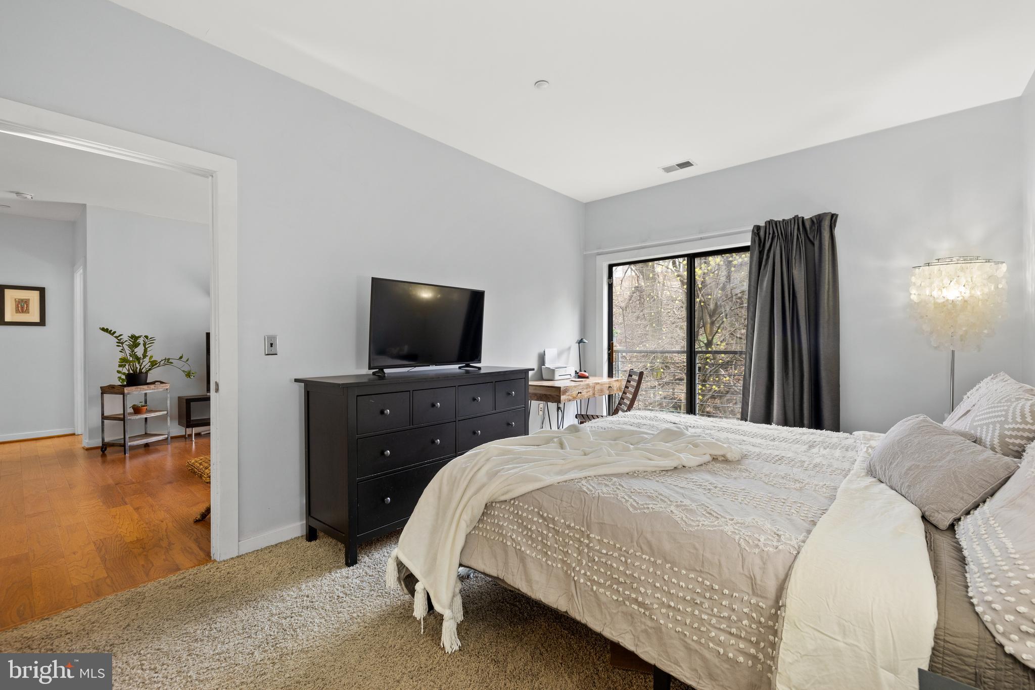2007 Clipper Park Road, Unit 118 Baltimore, MD 21211 - Photo 29 of 63 Gallery Image 29